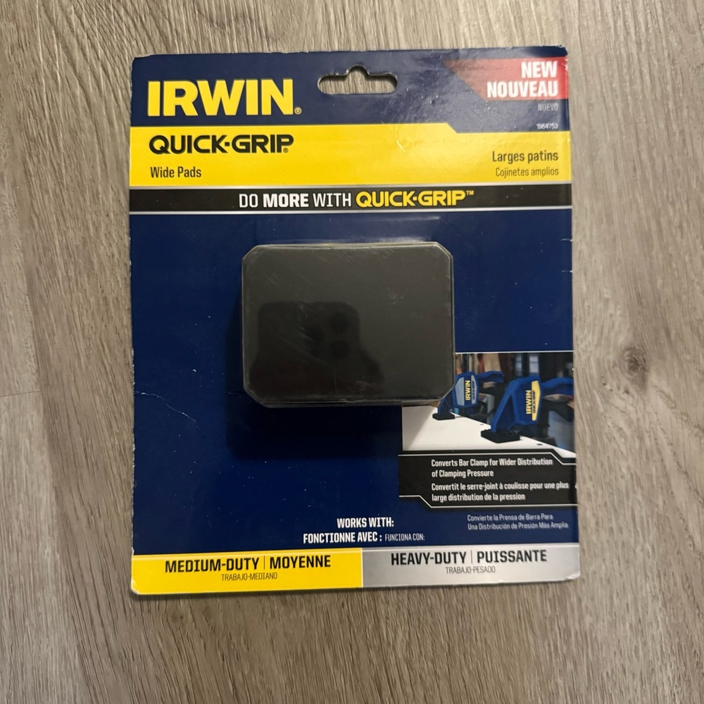 Irwin Quick Grip Wide Pads